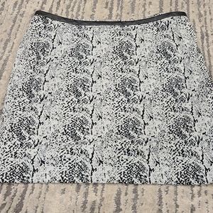 NWT Planet black and white pattern skirt